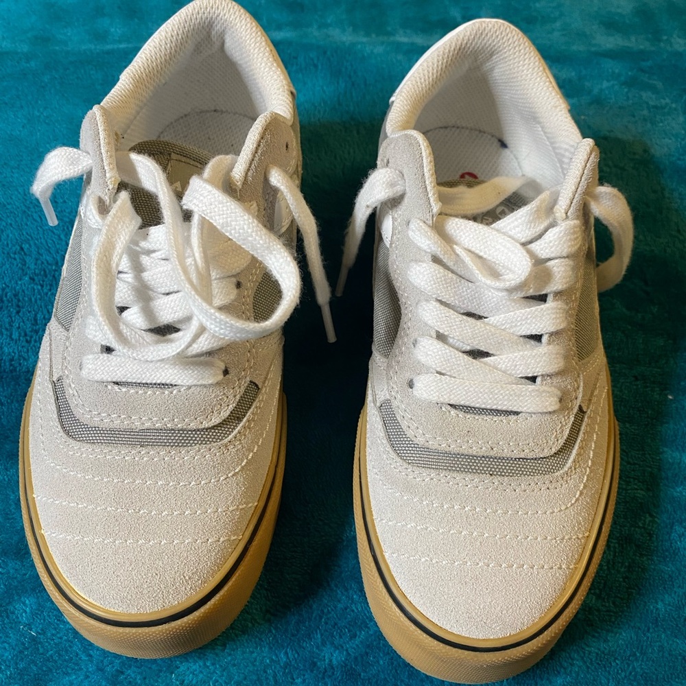 Air Walk (JC Penney) Sneaker